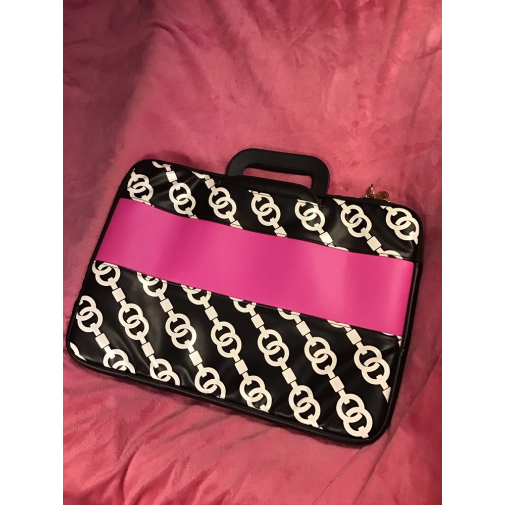 Black Hot Pink White Chain Laptop Bag NEW - Picture 7 of 16